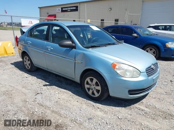 ✅ 2007 Hyundai Accent GLS • VIN: KMHCN46C37U114130 • Лот: 42001255. Опубликован ранее на IAAI с пробегом 207 021 миль. Бесплатный доступ к архиву аукционных продаж из США и подробный отчёт об истории автомобиля на DreamBid. Изображение 1.