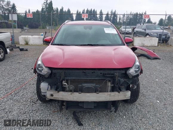 ✅ 2018 Kia Niro LX • VIN: KNDCB3LC2J5129439 • Lot: 42904975. Listed on IAAI with 140,211 mi. Free auction sales archive from the USA and detailed vehicle history report at DreamBid. Image 6.