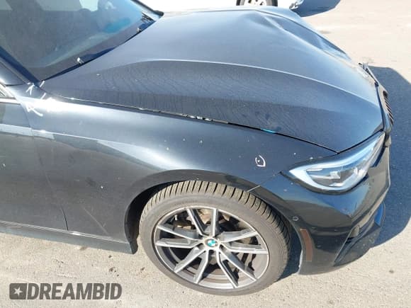 ✅ 2020 BMW 3 Series 330i xDrive • VIN: 3MW5R7J0XL8B45718 • Lot: 43351670. Wystawiony na IAAI z przebiegiem 89 335 mil. Bezpłatny archiwum sprzedaży aukcyjnych z USA i szczegółowy raport historii pojazdu na DreamBid. Zdjęcie 18.
