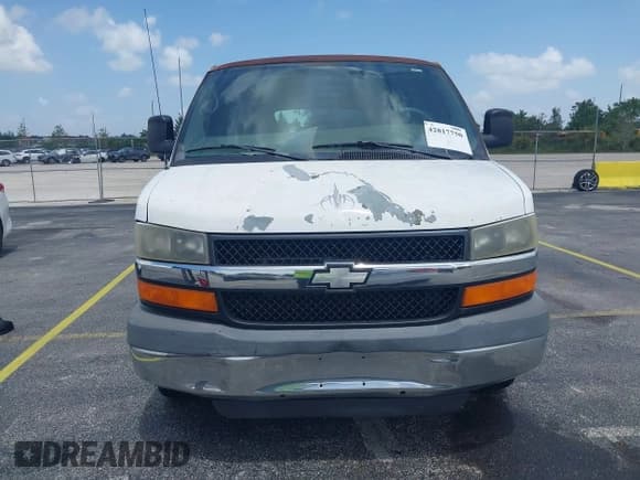✅ 2009 Chevrolet Express Cargo • VIN: 1GCGG25C091140470 • Lot: 42817750. Listed on IAAI with 149,011 mi. Free auction sales archive from the USA and detailed vehicle history report at DreamBid. Image 6.
