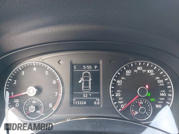 ✅ 2013 Volkswagen Passat SE • VIN: 1VWBP7A33DC130314 • Lot: 43489703. Wystawiony na IAAI z przebiegiem 113 324 mil. Bezpłatny archiwum sprzedaży aukcyjnych z USA i szczegółowy raport historii pojazdu na DreamBid. Zdjęcie 7.