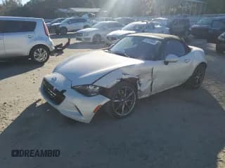 ✅ 2016 Mazda MX-5 Miata Grand Touring • VIN: JM1NDAD70G0115280 • Lot: 93189905. Wystawiony na Copart z przebiegiem 65 533 mil. Bezpłatny archiwum sprzedaży aukcyjnych z USA i szczegółowy raport historii pojazdu na DreamBid. Zdjęcie 1.