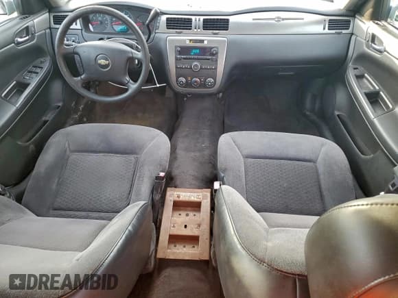 ✅ 2014 Chevrolet Impala Police Police • VIN: 2G1WD5E3XE1185516 • Лот: 94669955. Опубликован ранее на Copart с пробегом 124 438 миль. Бесплатный доступ к архиву аукционных продаж из США и подробный отчёт об истории автомобиля на DreamBid. Изображение 8.