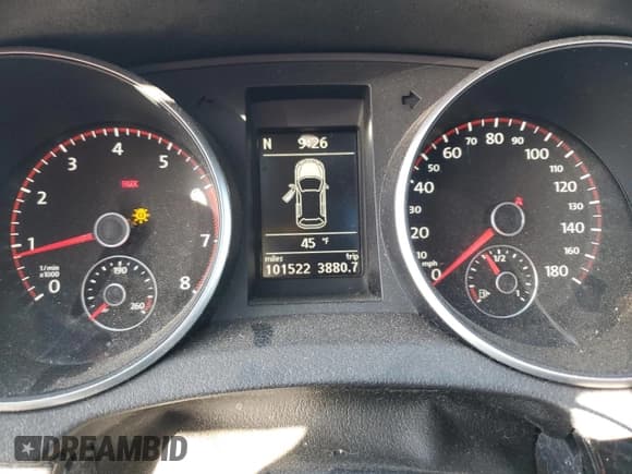 ✅ 2012 Volkswagen Golf GTI Autobahn • VIN: WVWGV7AJ3CW288002 • Lot: 83218924. Wystawiony na Copart z przebiegiem 101 522 mil. Bezpłatny archiwum sprzedaży aukcyjnych z USA i szczegółowy raport historii pojazdu na DreamBid. Zdjęcie 9.