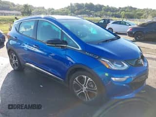 2018 Chevrolet Bolt EV Premier с VIN 1G1FX6S06J4115274, выставлен на аукционе IAAI как лот 43381827 с пробегом 64 638 миль миль и . История ставок и продаж доступна на DreamBid. Изображение 1.