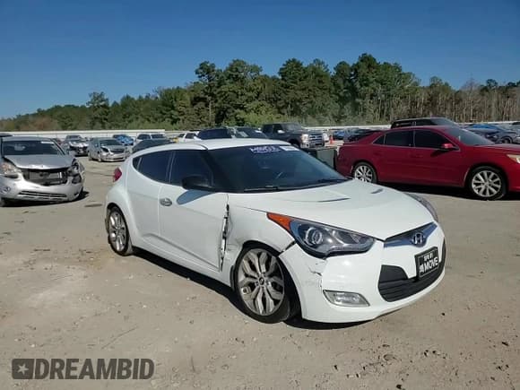 ✅ 2014 Hyundai Veloster • VIN: KMHTC6ADXEU214000 • Lot: 77680844. Wystawiony na Copart z przebiegiem 59 289 mil. Bezpłatny archiwum sprzedaży aukcyjnych z USA i szczegółowy raport historii pojazdu na DreamBid. Zdjęcie 12.