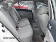 ✅ 2008 Hyundai Sonata SE • VIN: 5NPEU46F58H340269 • Лот: 41419021. Опубликован ранее на IAAI с пробегом 192 566 миль. Бесплатный доступ к архиву аукционных продаж из США и подробный отчёт об истории автомобиля на DreamBid. Изображение 8.