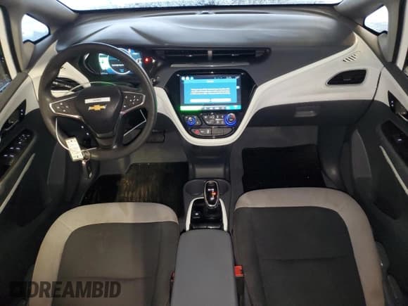 ✅ 2021 Chevrolet Bolt EV LT • VIN: 1G1FY6S09M4108000 • Lot: 82239794. Wystawiony na Copart z przebiegiem 22 915 mil. Bezpłatny archiwum sprzedaży aukcyjnych z USA i szczegółowy raport historii pojazdu na DreamBid. Zdjęcie 8.