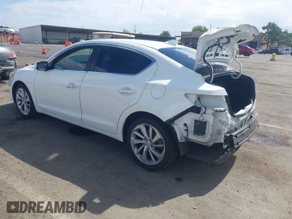 ✅ 2017 Acura ILX • VIN: 19UDE2F33HA005216 • Лот: 43302122. Опубликован ранее на IAAI с пробегом 181 980 миль. Бесплатный доступ к архиву аукционных продаж из США и подробный отчёт об истории автомобиля на DreamBid. Изображение 3.