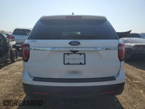 ✅ 2019 Ford Explorer • VIN: 1FM5K7B85KGB04064 • Lot: 67912725. Wystawiony na Copart z przebiegiem 60 829 mil. Bezpłatny archiwum sprzedaży aukcyjnych z USA i szczegółowy raport historii pojazdu na DreamBid. Zdjęcie 6.