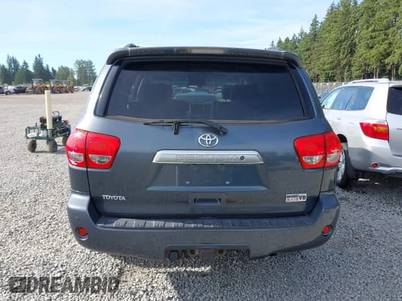 ✅ 2008 Toyota Sequoia Limited • VIN: 5TDBY68A98S014652 • Лот: 42432741. Опубликован ранее на IAAI с пробегом 92 186 миль. Бесплатный доступ к архиву аукционных продаж из США и подробный отчёт об истории автомобиля на DreamBid. Изображение 16.