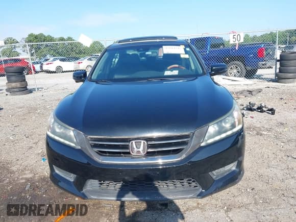 ✅ 2013 Honda Accord EX-L • VIN: 1HGCR3F89DA022646 • Lot: 42814245. Listed on IAAI with 93,721 mi. Free auction sales archive from the USA and detailed vehicle history report at DreamBid. Image 12.