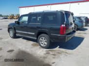 ✅ 2006 Jeep Commander Limited • VIN: 1J8HG58N26C338821 • Lot: 43420430. Wystawiony na IAAI z przebiegiem 224 054 mil. Bezpłatny archiwum sprzedaży aukcyjnych z USA i szczegółowy raport historii pojazdu na DreamBid. Zdjęcie 3.