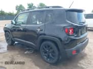 ✅ 2017 Jeep Renegade Altitude • VIN: ZACCJABB1HPF73204 • Lot: 42561124. Listed on IAAI with 43,288 mi. Free auction sales archive from the USA and detailed vehicle history report at DreamBid. Image 3.