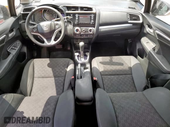 ✅ 2015 Honda Fit LX • VIN: 3HGGK5H53FM759688 • Lot: 68818025. Wystawiony na Copart z przebiegiem 137 109 mil. Bezpłatny archiwum sprzedaży aukcyjnych z USA i szczegółowy raport historii pojazdu na DreamBid. Zdjęcie 8.