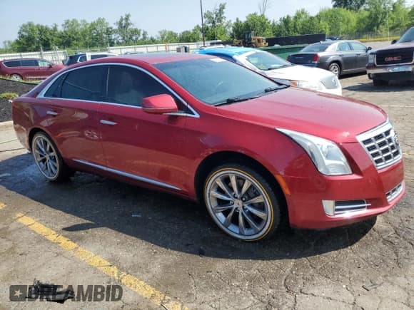 ✅ 2013 Cadillac XTS Luxury • VIN: 2G61R5S36D9241185 • Lot: 63567255. Wystawiony na Copart z przebiegiem 111 371 mil. Bezpłatny archiwum sprzedaży aukcyjnych z USA i szczegółowy raport historii pojazdu na DreamBid. Zdjęcie 4.