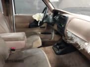 ✅ 2000 Ford Ranger XLT • VIN: 1FTZR15X3YTA63788 • Lot: 42553944. Listed on IAAI with 143,754 mi. Free auction sales archive from the USA and detailed vehicle history report at DreamBid. Image 5.