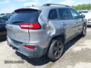 ✅ 2017 Jeep Cherokee Latitude • VIN: 1C4PJMCS8HW525476 • Lot: 42001328. Listed on IAAI with 121,665 mi. Free auction sales archive from the USA and detailed vehicle history report at DreamBid. Image 4.