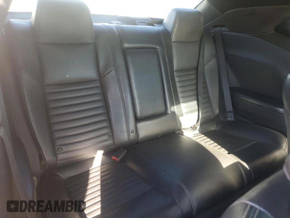 ✅ 2011 Dodge Challenger • VIN: 2B3CJ4DG1BH586071 • Лот: 90857945. Опубликован ранее на Copart с пробегом 190 194 миль. Бесплатный доступ к архиву аукционных продаж из США и подробный отчёт об истории автомобиля на DreamBid. Изображение 10.