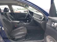 ✅ 2019 Kia Optima S • VIN: 5XXGT4L36KG361558 • Lot: 43303958. Wystawiony na IAAI z przebiegiem 85 818 mil. Bezpłatny archiwum sprzedaży aukcyjnych z USA i szczegółowy raport historii pojazdu na DreamBid. Zdjęcie 5.