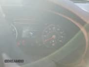 ✅ 2017 Kia Sorento LX • VIN: 5XYPG4A36HG193545 • Лот: 92513175. Опубликован ранее на Copart с пробегом 151 401 миль. Бесплатный доступ к архиву аукционных продаж из США и подробный отчёт об истории автомобиля на DreamBid. Изображение 9.