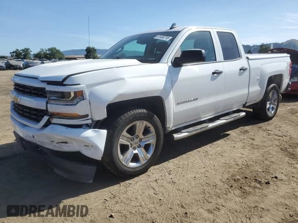 ✅ 2016 Chevrolet Silverado 1500 Custom • VIN: 1GCRCPEC0GZ211537 • Лот: 57436715. Опубликован ранее на Copart с пробегом 139 344 миль. Бесплатный доступ к архиву аукционных продаж из США и подробный отчёт об истории автомобиля на DreamBid. Изображение 1.