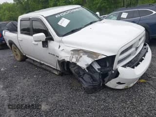 ✅ 2010 Dodge 1500 Sport • VIN: 1D7RV1CT2AS222460 • Lot: 42411990. Wystawiony na IAAI z przebiegiem 158 049 mil. Bezpłatny archiwum sprzedaży aukcyjnych z USA i szczegółowy raport historii pojazdu na DreamBid. Zdjęcie 1.