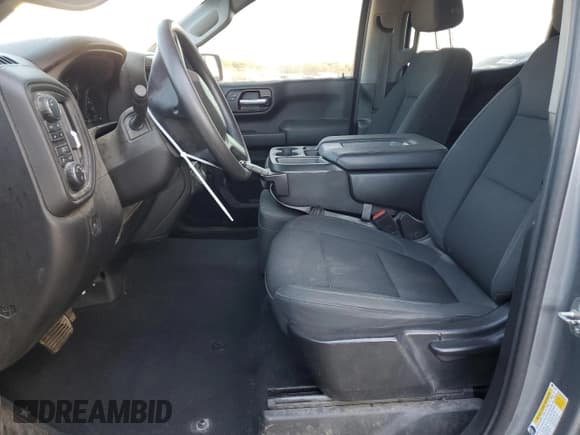 ✅ 2021 Chevrolet Silverado 1500 Custom Trail Boss • VIN: 1GCPYCEF8MZ270441 • Lot: 74946974. Wystawiony na Copart z przebiegiem 67 940 mil. Bezpłatny archiwum sprzedaży aukcyjnych z USA i szczegółowy raport historii pojazdu na DreamBid. Zdjęcie 7.