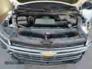 2024 Chevrolet Tahoe LT z VIN 1GNSKNKD3RR234133, wystawiony jako Copart lot #43908905 z przebiegiem 25 591 mil mil oraz Czysty tytuł • Clean title. Historia ofert i sprzedaży dostępna na DreamBid. Obrazek 12.