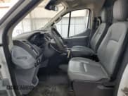 ✅ 2017 Ford Transit • VIN: 1FTYE1YMXHKA68050 • Lot: 54869685. Wystawiony na Copart z przebiegiem 186 313 mil. Bezpłatny archiwum sprzedaży aukcyjnych z USA i szczegółowy raport historii pojazdu na DreamBid. Zdjęcie 7.