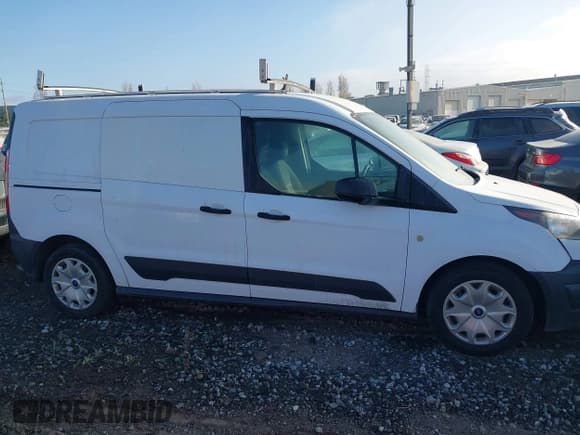 ✅ 2015 Ford Transit Connect XL • VIN: NM0LS7E72F1214557 • Lot: 43452164. Wystawiony na IAAI z przebiegiem 174 336 mil. Bezpłatny archiwum sprzedaży aukcyjnych z USA i szczegółowy raport historii pojazdu na DreamBid. Zdjęcie 14.