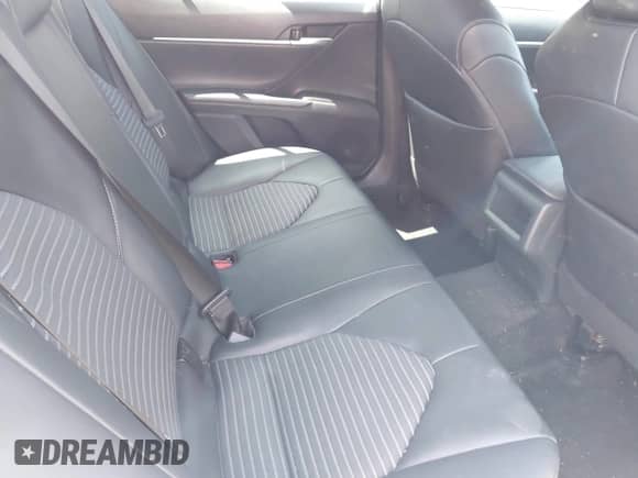 2021 Toyota Camry SE with VIN 4T1G11BKXMU023943, listed as a IAAI auction lot 42600515 with 70,445 mi miles and . Bid and sale history available at DreamBid. Image 8.