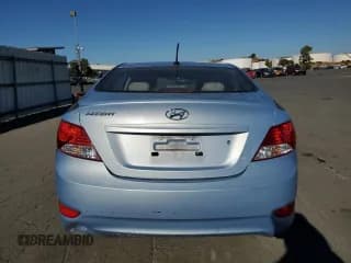 ✅ 2013 Hyundai Accent GLS • VIN: KMHCT4AEXDU542898 • Лот: 70027254. Опубликован ранее на Copart с пробегом 126 254 миль. Бесплатный доступ к архиву аукционных продаж из США и подробный отчёт об истории автомобиля на DreamBid. Изображение 6.
