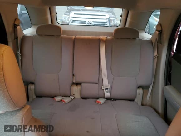 ✅ 2007 Chevrolet Equinox LT • VIN: 2CNDL63F276242295 • Лот: 80361544. Опубликован ранее на Copart с пробегом 164 904 миль. Бесплатный доступ к архиву аукционных продаж из США и подробный отчёт об истории автомобиля на DreamBid. Изображение 10.