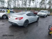 ✅ 2010 Hyundai Genesis Coupe Premium • VIN: KMHHT6KDXAU030920 • Lot: 41385814. Wystawiony na IAAI z przebiegiem 203 377 mil. Bezpłatny archiwum sprzedaży aukcyjnych z USA i szczegółowy raport historii pojazdu na DreamBid. Zdjęcie 4.