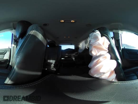 2016 Chevrolet Traverse LT с VIN 1GNKVHKD1GJ277017, выставлен на аукционе IAAI как лот 41347101 с пробегом 123 659 миль миль и . История ставок и продаж доступна на DreamBid. Изображение 18.