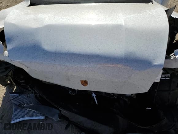 ✅ 2023 Porsche Taycan Turbo • VIN: WP0AC2Y13PSA52227 • Лот: 77098703. Опубликован ранее на Copart с пробегом Не указан. Бесплатный доступ к архиву аукционных продаж из США и подробный отчёт об истории автомобиля на DreamBid. Изображение 11.