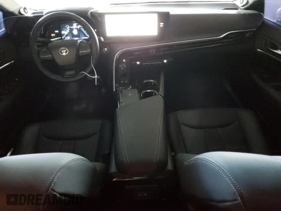 ✅ 2023 Toyota Mirai XLE • VIN: JTDAAAAA9PA008973 • Лот: 82218364. Опубликован ранее на Copart с пробегом 17 353 миль. Бесплатный доступ к архиву аукционных продаж из США и подробный отчёт об истории автомобиля на DreamBid. Изображение 8.