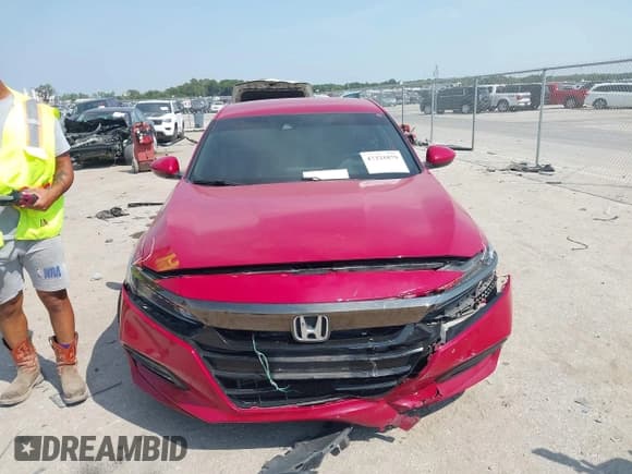 ✅ 2020 Honda Accord Sport • VIN: 1HGCV1F32LA027299 • Lot: 43221879. Wystawiony na IAAI z przebiegiem 96 746 mil. Bezpłatny archiwum sprzedaży aukcyjnych z USA i szczegółowy raport historii pojazdu na DreamBid. Zdjęcie 12.
