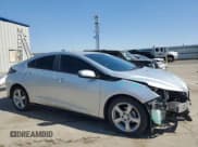 ✅ 2017 Chevrolet Volt LT • VIN: 1G1RC6S58HU202592 • Лот: 82322205. Опубликован ранее на Copart с пробегом 76 588 миль. Бесплатный доступ к архиву аукционных продаж из США и подробный отчёт об истории автомобиля на DreamBid. Изображение 4.