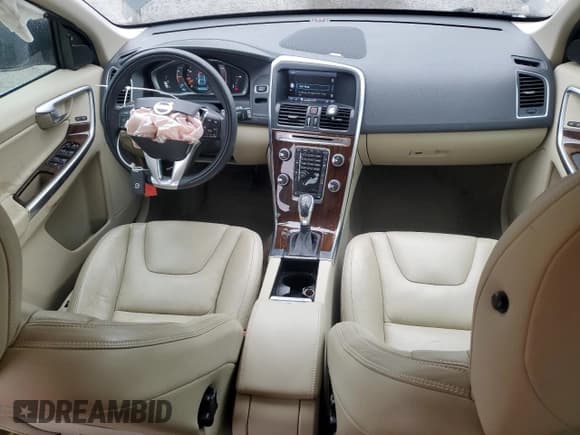 ✅ 2014 Volvo XC60 R-Design Premier Plus • VIN: YV4902DZ8E2531273 • Lot: 86225945. Listed on Copart with 241,556 mi. Free auction sales archive from the USA and detailed vehicle history report at DreamBid. Image 8.