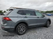 ✅ 2018 Volkswagen Tiguan SEL • VIN: 3VV3B7AX6JM202210 • Lot: 54373505. Wystawiony na Copart z przebiegiem 159 638 mil. Bezpłatny archiwum sprzedaży aukcyjnych z USA i szczegółowy raport historii pojazdu na DreamBid. Zdjęcie 3.