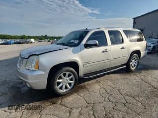 ✅ 2011 GMC Yukon XL Denali • VIN: 1GKS1MEF4BR392591 • Lot: 64028285. Listed on Copart with 181,921 mi. Free auction sales archive from the USA and detailed vehicle history report at DreamBid. Image 1.