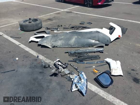 2021 Chevrolet Tahoe RST with VIN 1GNSKRKT9MR468428, listed as a IAAI auction lot 42832340 with Not provided miles and . Bid and sale history available at DreamBid. Image 11.