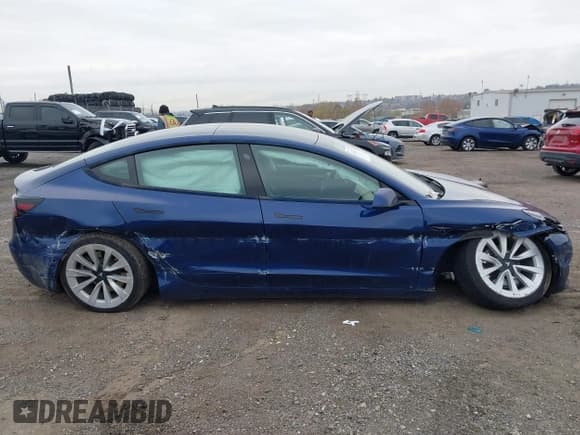 ✅ 2022 Tesla Model 3 • VIN: 5YJ3E1EA6NF189610 • Lot: 43601703. Listed on IAAI with 81,045 mi. Free auction sales archive from the USA and detailed vehicle history report at DreamBid. Image 12.