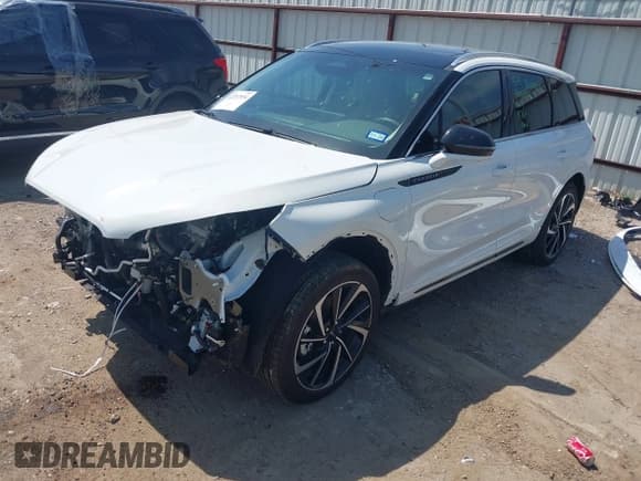 ✅ 2024 Lincoln Corsair Grand Touring • VIN: 5LMTJ5DZXRUL20764 • Лот: 42217534. Опубликован ранее на IAAI с пробегом 10 091 миль. Бесплатный доступ к архиву аукционных продаж из США и подробный отчёт об истории автомобиля на DreamBid. Изображение 22.