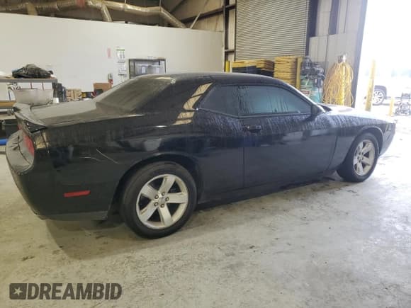 ✅ 2012 Dodge Challenger SXT • VIN: 2C3CDYAG4CH204297 • Lot: 84712494. Wystawiony na Copart z przebiegiem 180 580 mil. Bezpłatny archiwum sprzedaży aukcyjnych z USA i szczegółowy raport historii pojazdu na DreamBid. Zdjęcie 3.