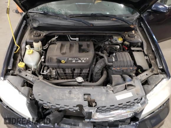 ✅ 2012 Dodge Avenger SXT • VIN: 1C3CDZCB8CN332041 • Лот: 88008555. Опубликован ранее на Copart с пробегом 202 356 миль. Бесплатный доступ к архиву аукционных продаж из США и подробный отчёт об истории автомобиля на DreamBid. Изображение 11.