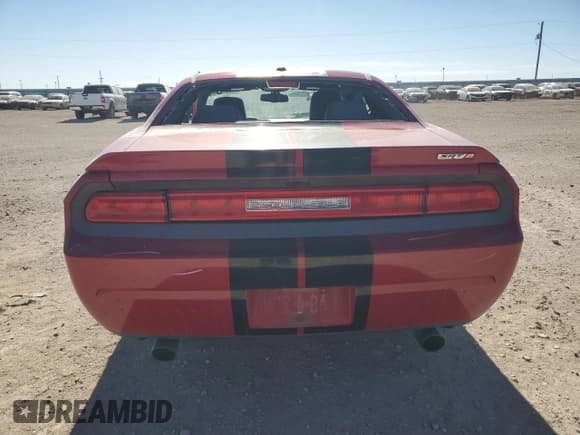 ✅ 2012 Dodge Challenger SRT-8 392 • VIN: 2C3CDYCJ7CH155511 • Lot: 86249734. Wystawiony na Copart z przebiegiem 140 382 mil. Bezpłatny archiwum sprzedaży aukcyjnych z USA i szczegółowy raport historii pojazdu na DreamBid. Zdjęcie 6.