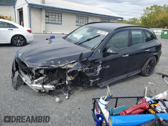 ✅ 2024 Mercedes-Benz GLC 43 AMG • VIN: W1NKM8HB7RF217923 • Lot: 81081745. Wystawiony na Copart z przebiegiem Nie podano. Bezpłatny archiwum sprzedaży aukcyjnych z USA i szczegółowy raport historii pojazdu na DreamBid. Zdjęcie 1.